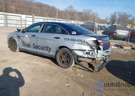 2013 Ford Police Interceptor z USA, uszkodzony, nr VIN 1FAHP2M82DG196195